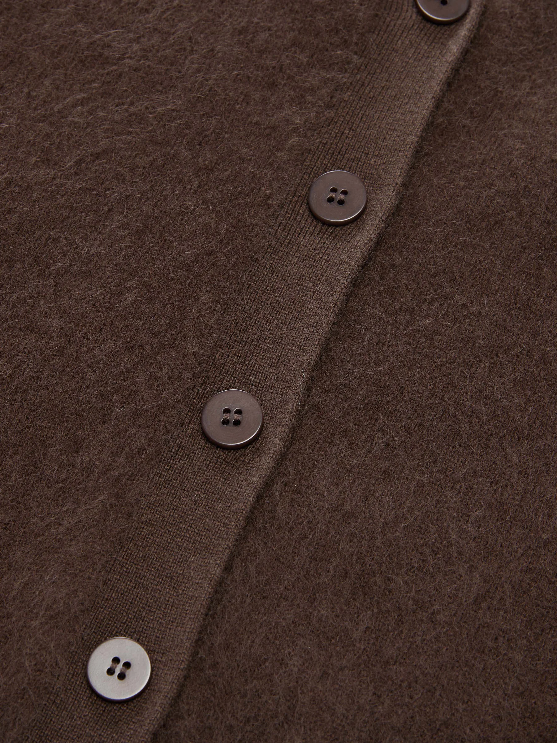 100% Brushed Wool V-Neck Women Cardigan - Image 9