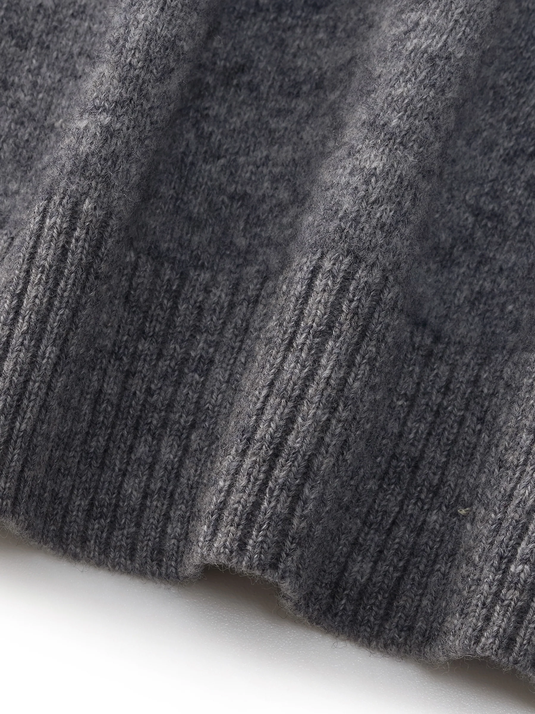 100% Wool Contrast Trim Women Cardigan - Image 8
