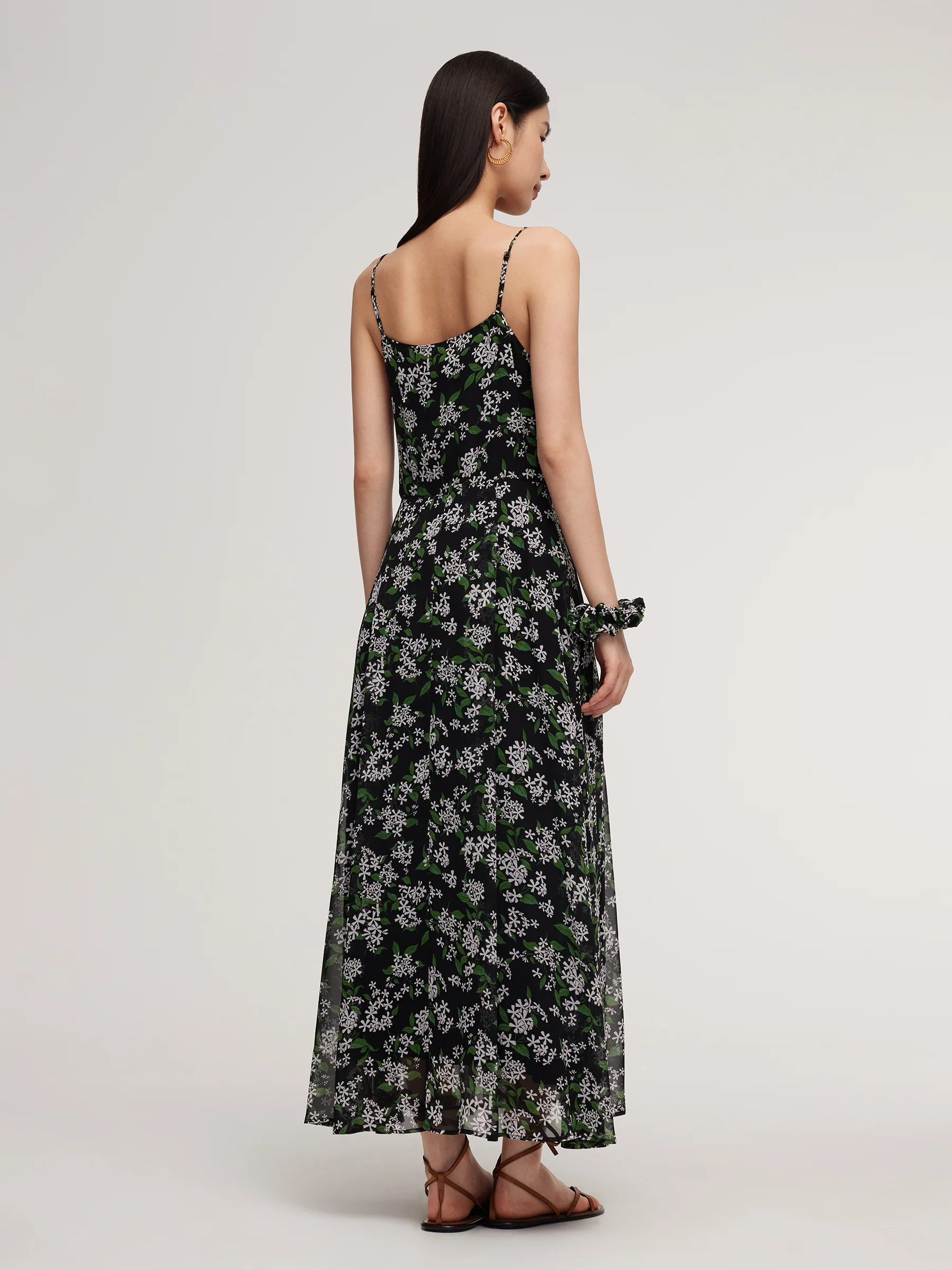 10MM Mulberry Silk Floral Print Women Strap Maxi Dress With Scrunchie - Image 3
