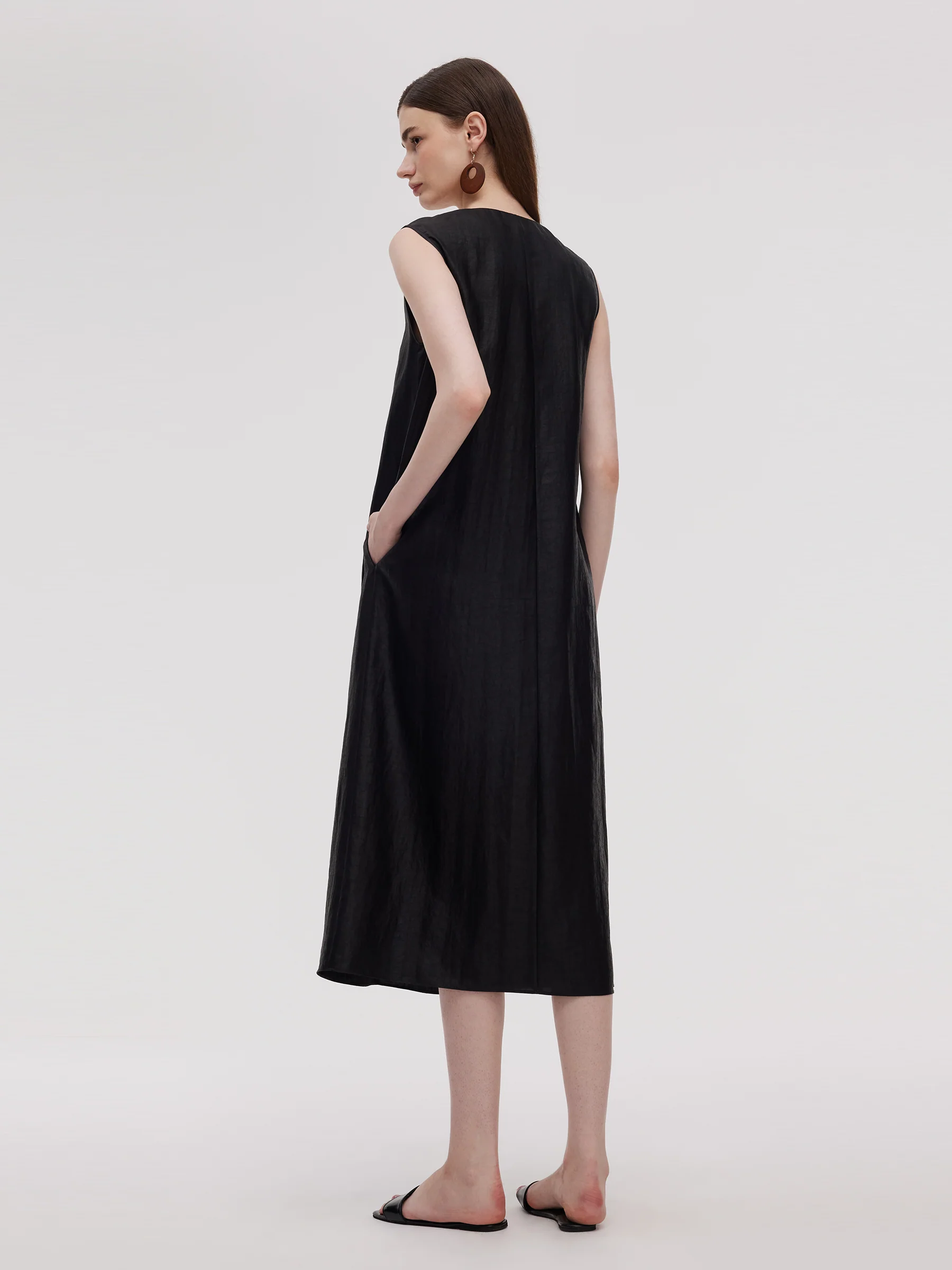 16MM Xiang Yun Silk Women Sleeveless Maxi Dress - Image 3