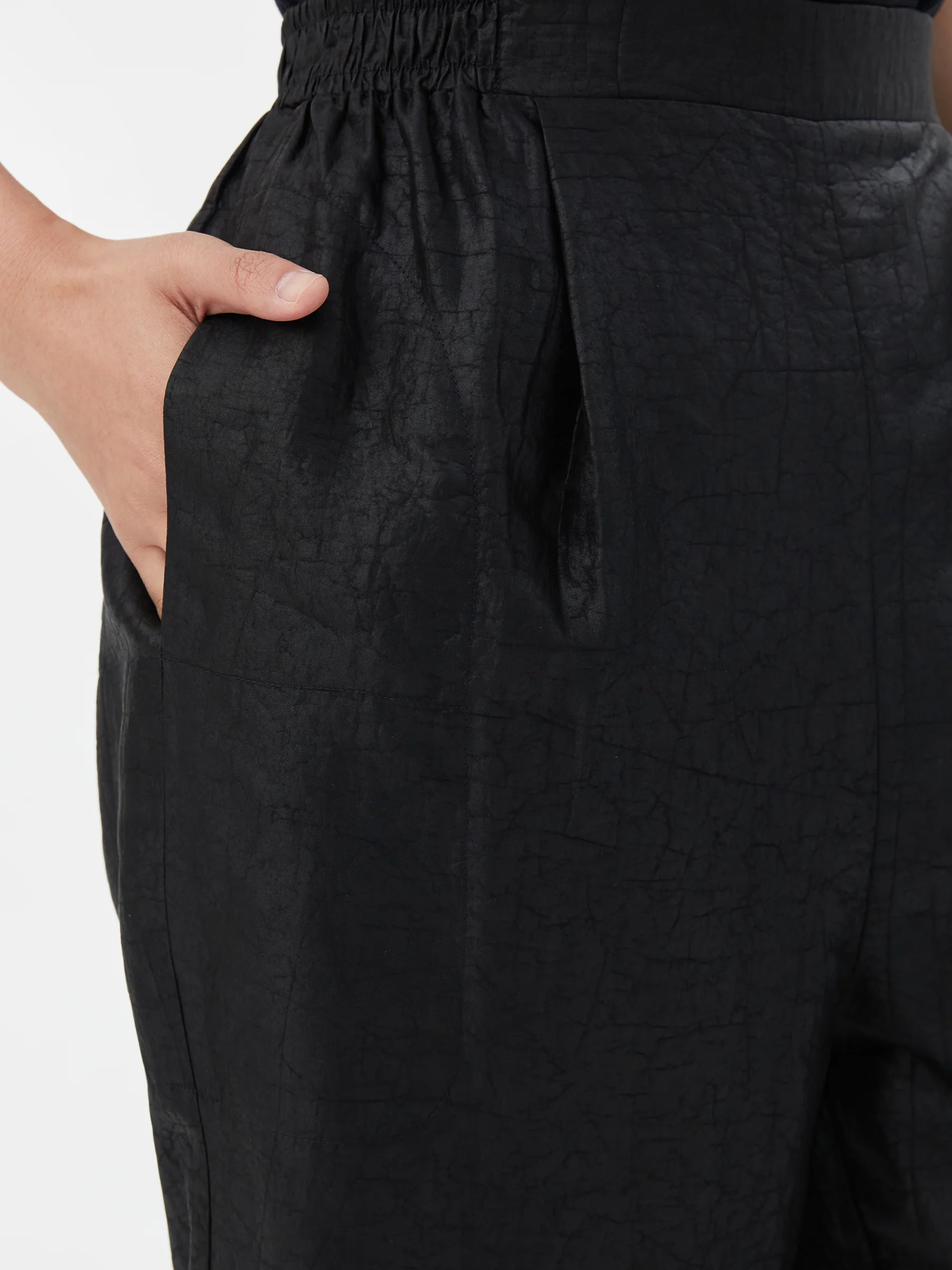 18 Momme Xiang Yun Silk Ankle Banded Pants For Women - Image 5