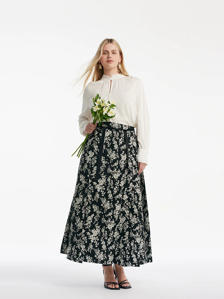 Camellia Jacquard Pleated Women Mamianqun With Bottomed Skirt - Image 6