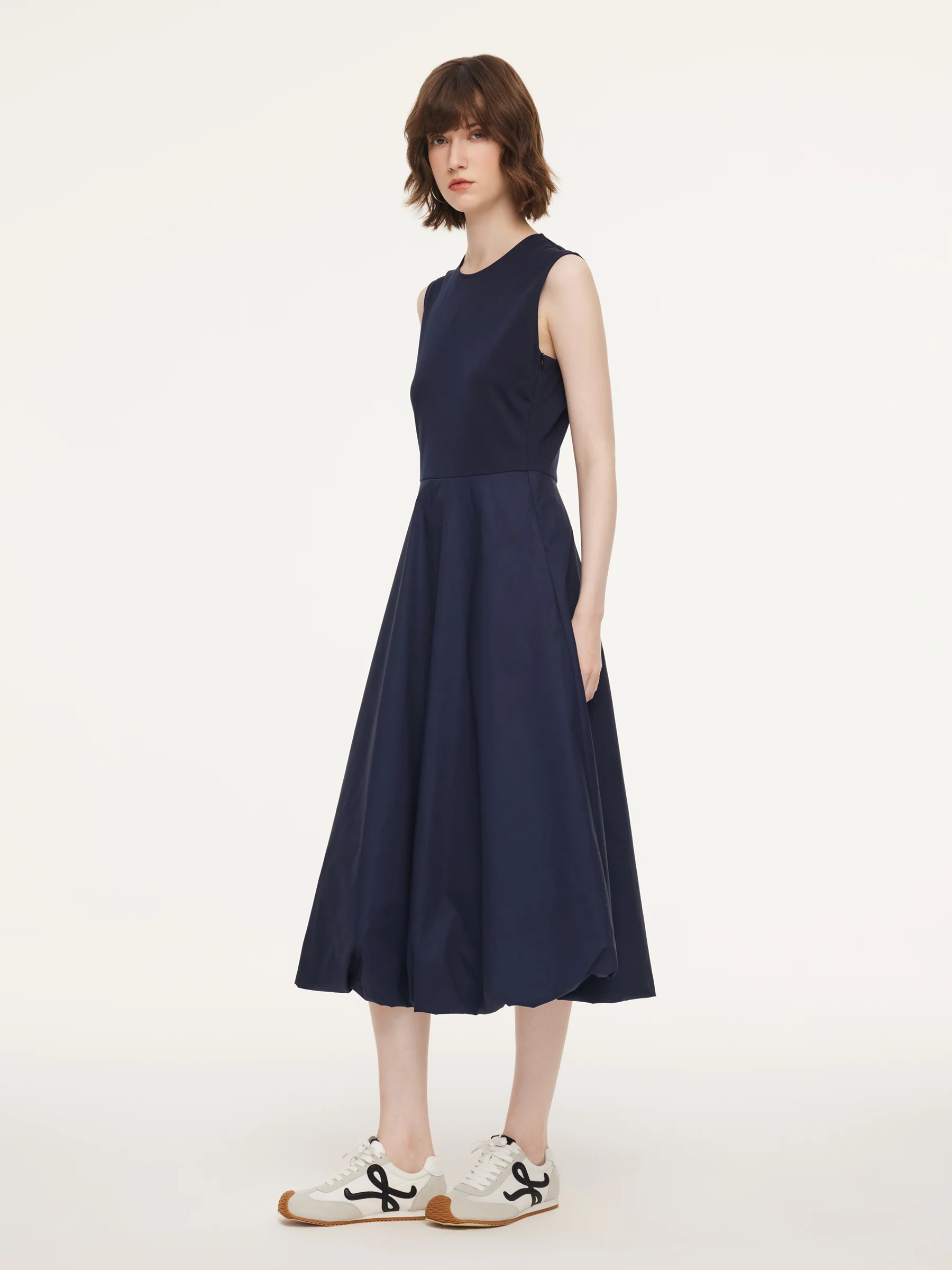 Dark Navy Bubble Hem Women Sleeveless Maxi Dress With Bag - Image 4