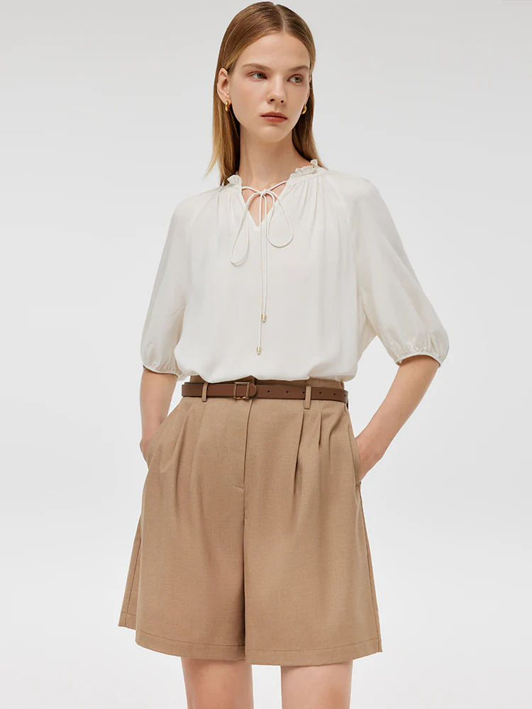 Loose A-Line Women Shorts With Belt - Image 4