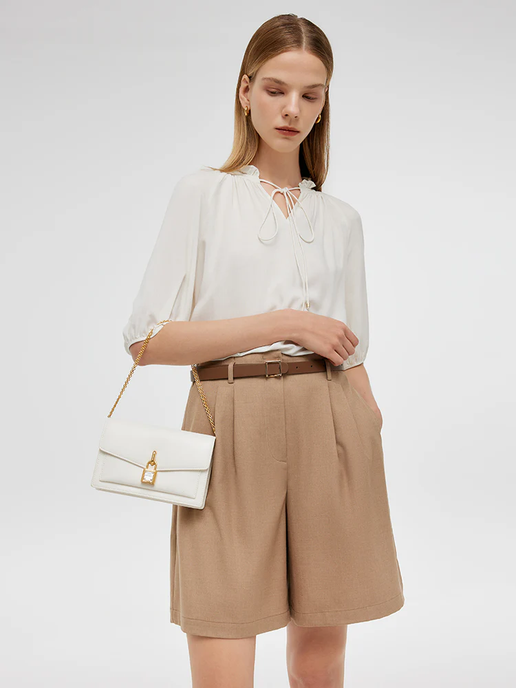 Loose A-Line Women Shorts With Belt - Image 7