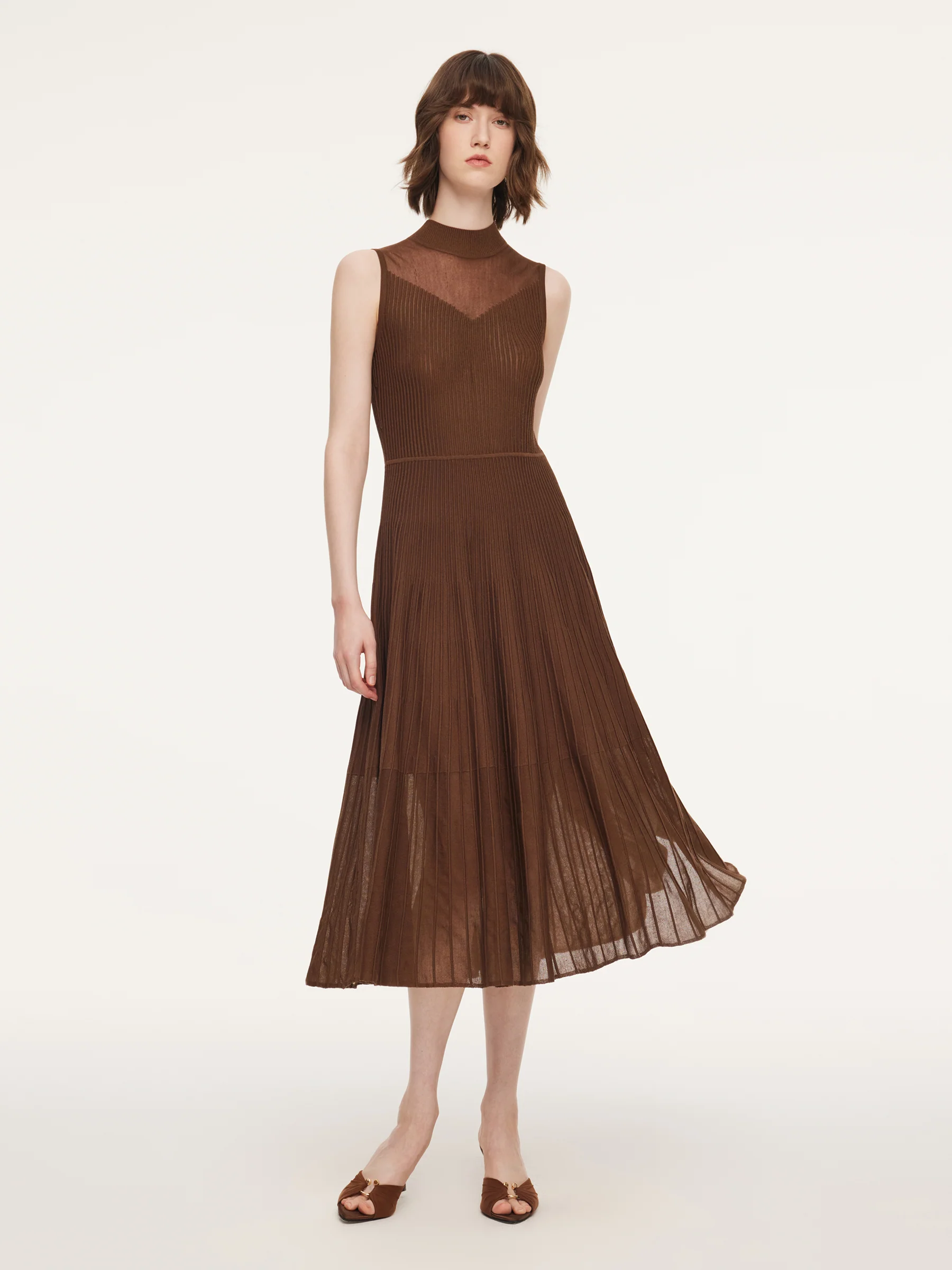 Mock Neck Sleeveless A-Line Women Pleated Maxi Dress - Image 2