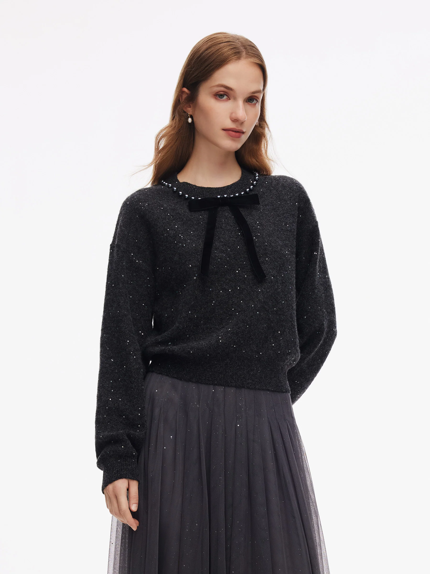 Sequins Beaded Round Neck Women Sweater