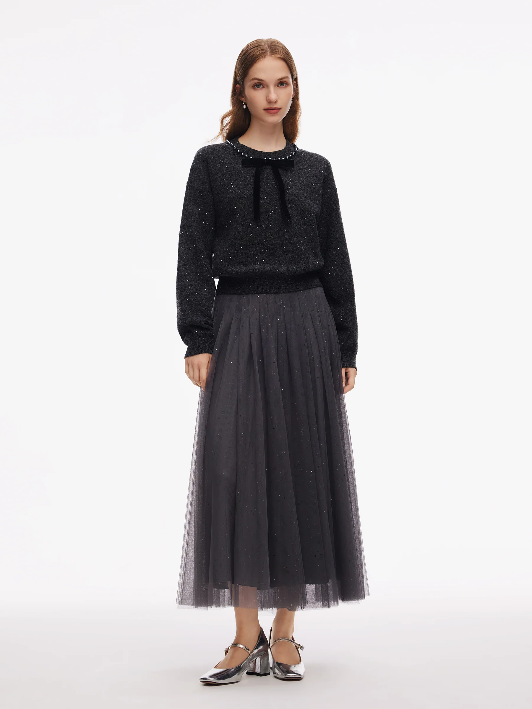 Sequins Beaded Round Neck Women Sweater - Image 2