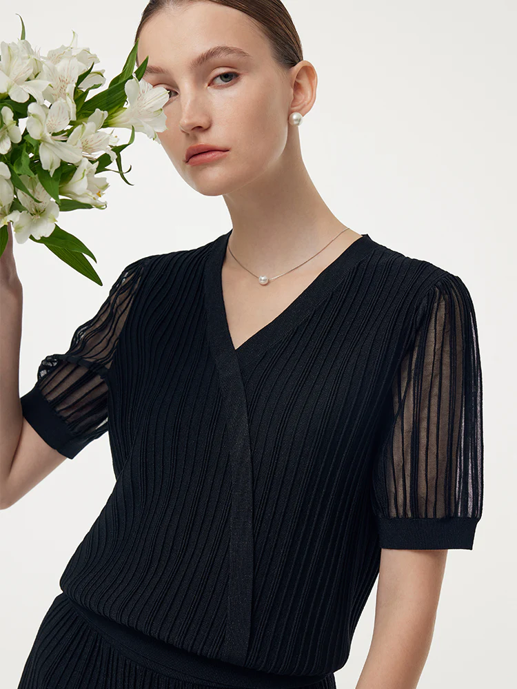 Slanted Placket Knit Top And A-Line Pleated Skirt Two-Piece Set - Image 5