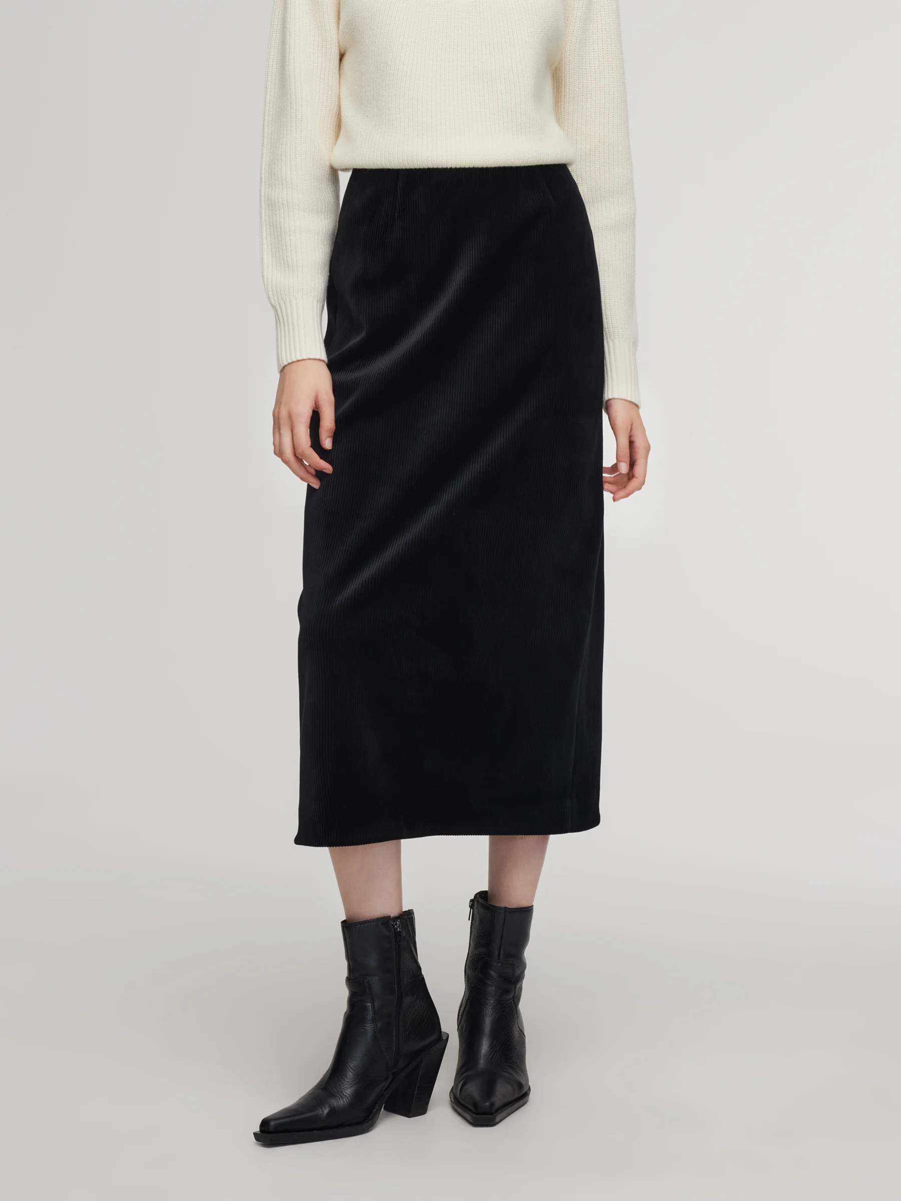 Velvet Ribbed Knit Women Column Skirt - Image 2